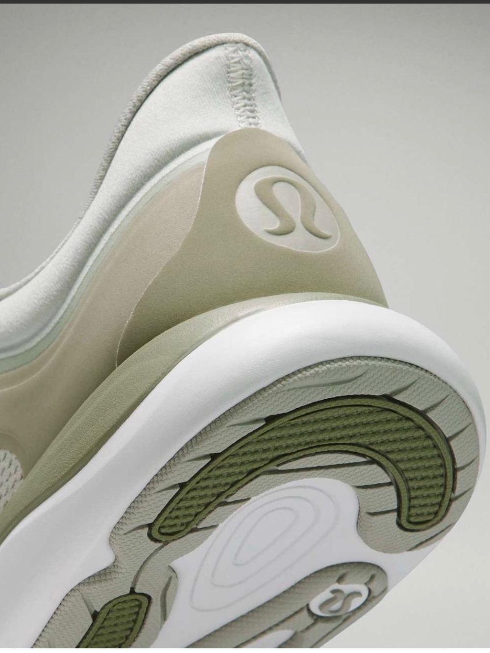 Lululemon Chargefeel Low Womens Workout Shoe - Picture 9 of 15
